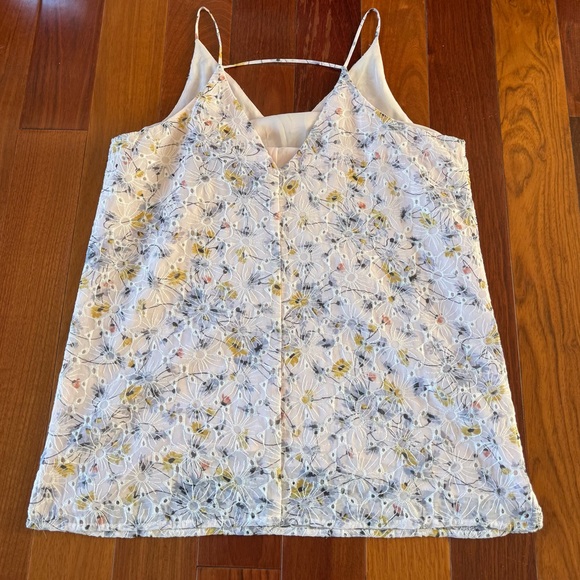 Loft Shell - Picture 2 of 2